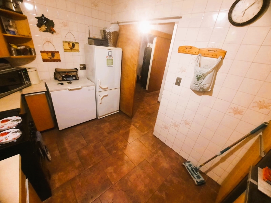 2 Bedroom Property for Sale in Vanderbijlpark CW 3 Gauteng