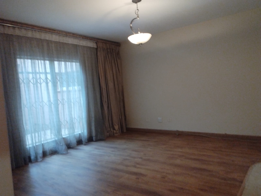 3 Bedroom Property for Sale in Three Rivers Gauteng