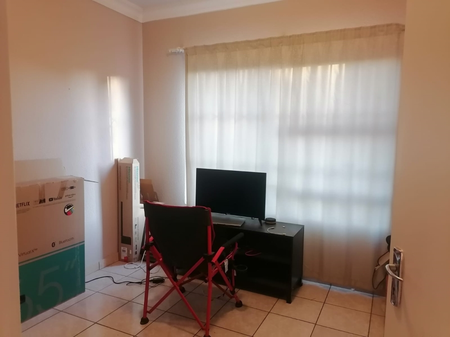 2 Bedroom Property for Sale in Bergsig Gauteng