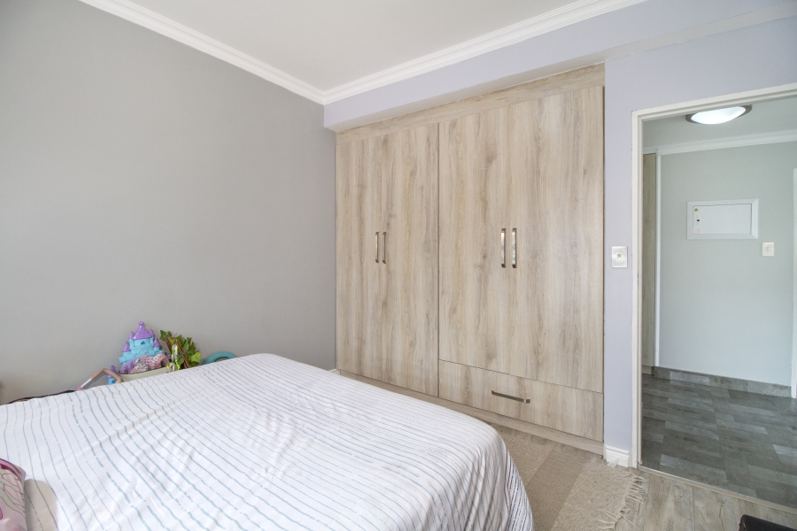 5 Bedroom Property for Sale in Heron Hill Garden Estate Gauteng