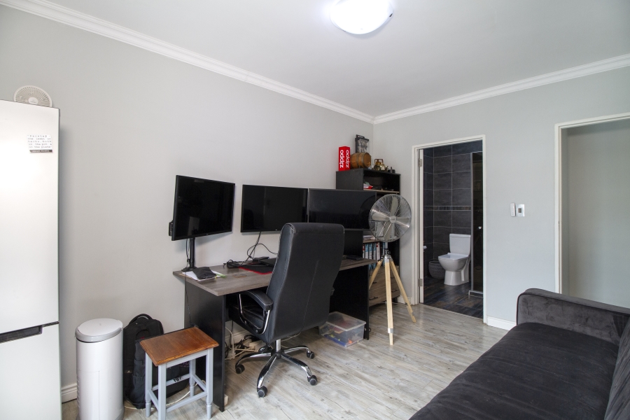 5 Bedroom Property for Sale in Heron Hill Garden Estate Gauteng