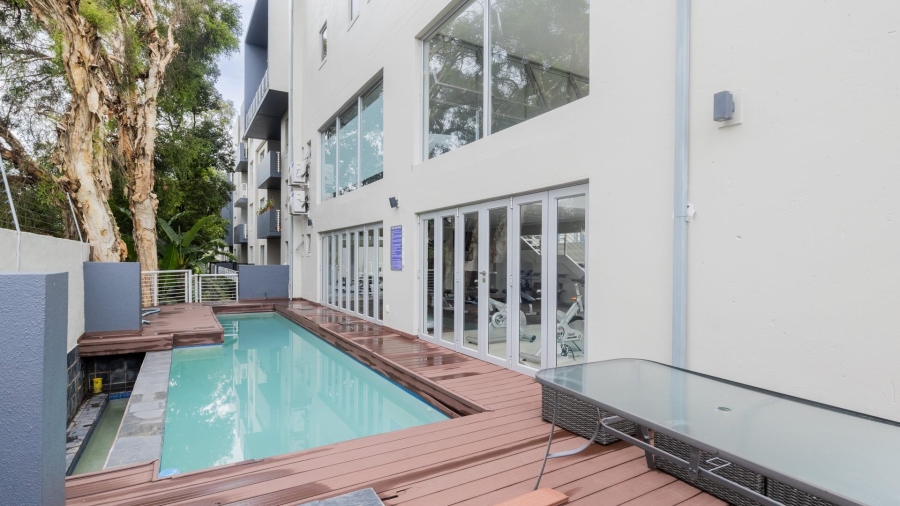 2 Bedroom Property for Sale in Atholl Gauteng