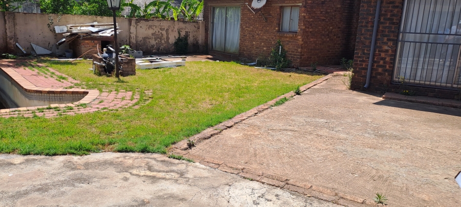4 Bedroom Property for Sale in New State Areas Gauteng