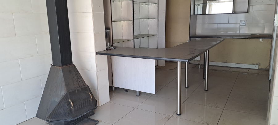 4 Bedroom Property for Sale in New State Areas Gauteng