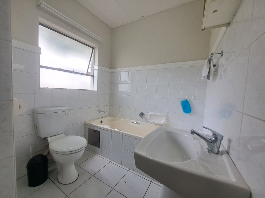 2 Bedroom Property for Sale in Morningside Gauteng