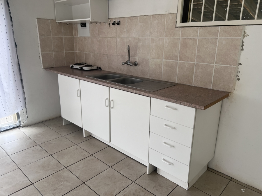 1 Bedroom Property for Sale in Valley Settlements A H Gauteng