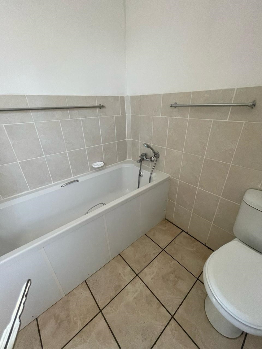 1 Bedroom Property for Sale in Valley Settlements A H Gauteng
