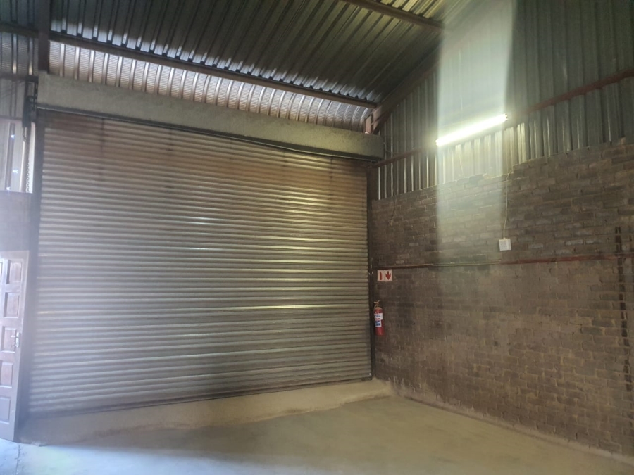To Let commercial Property for Rent in Clayville East Gauteng
