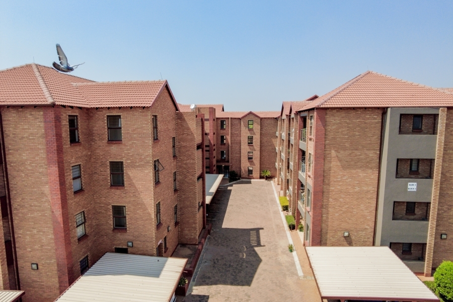 1 Bedroom Property for Sale in Twee Riviere Lifestyle Estate Gauteng