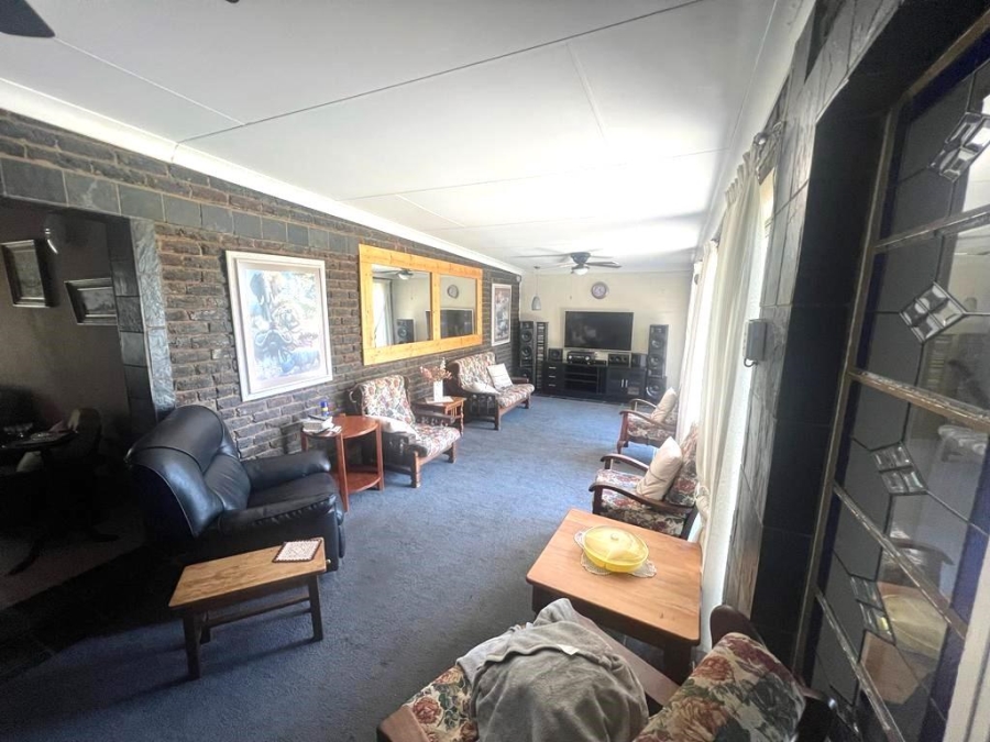 3 Bedroom Property for Sale in Risi AH Gauteng