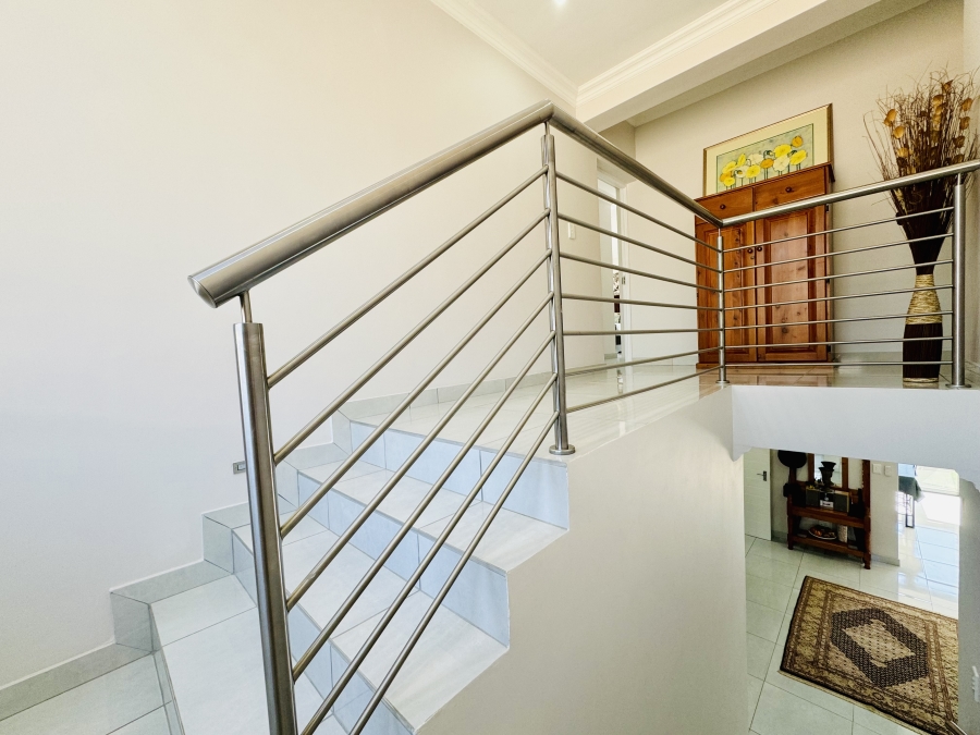 4 Bedroom Property for Sale in Magalieskruin Gauteng