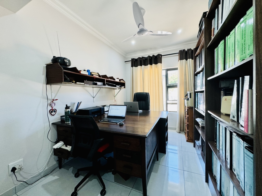 4 Bedroom Property for Sale in Magalieskruin Gauteng