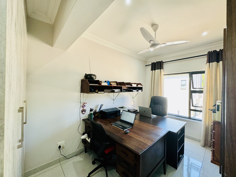 4 Bedroom Property for Sale in Magalieskruin Gauteng