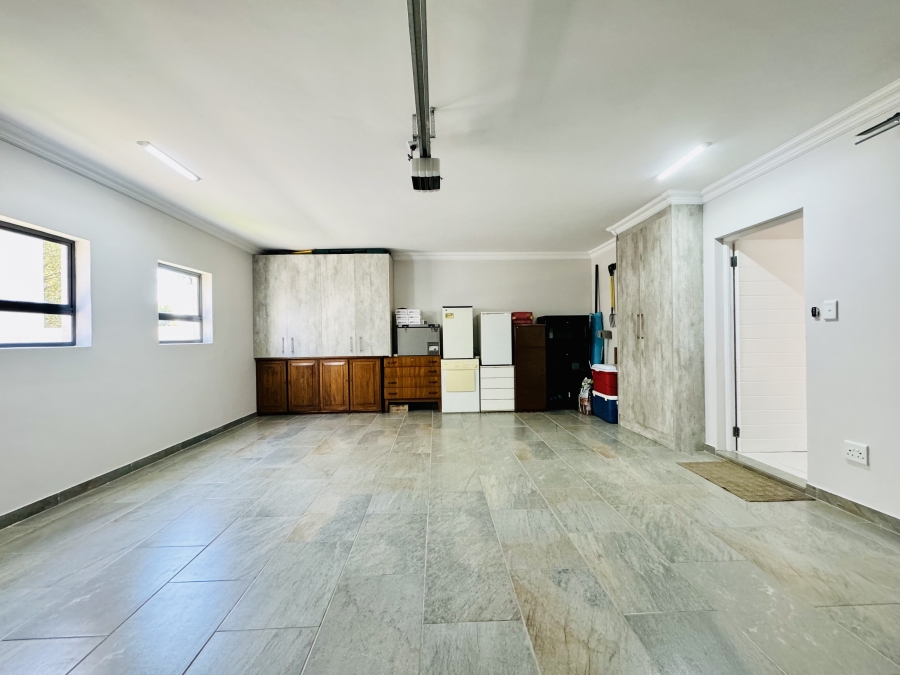 4 Bedroom Property for Sale in Magalieskruin Gauteng