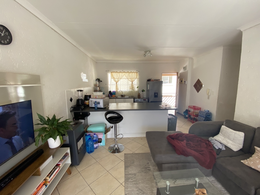 1 Bedroom Property for Sale in Rensburg Gauteng
