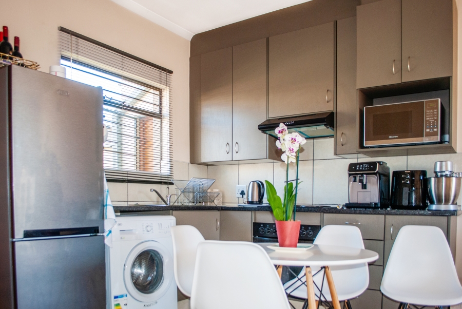 1 Bedroom Property for Sale in Barbeque Downs Gauteng