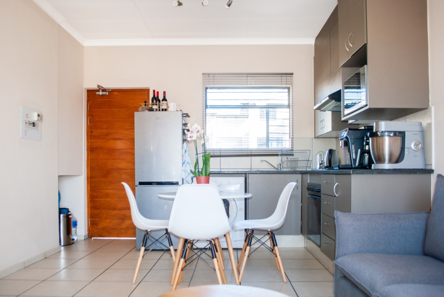 1 Bedroom Property for Sale in Barbeque Downs Gauteng