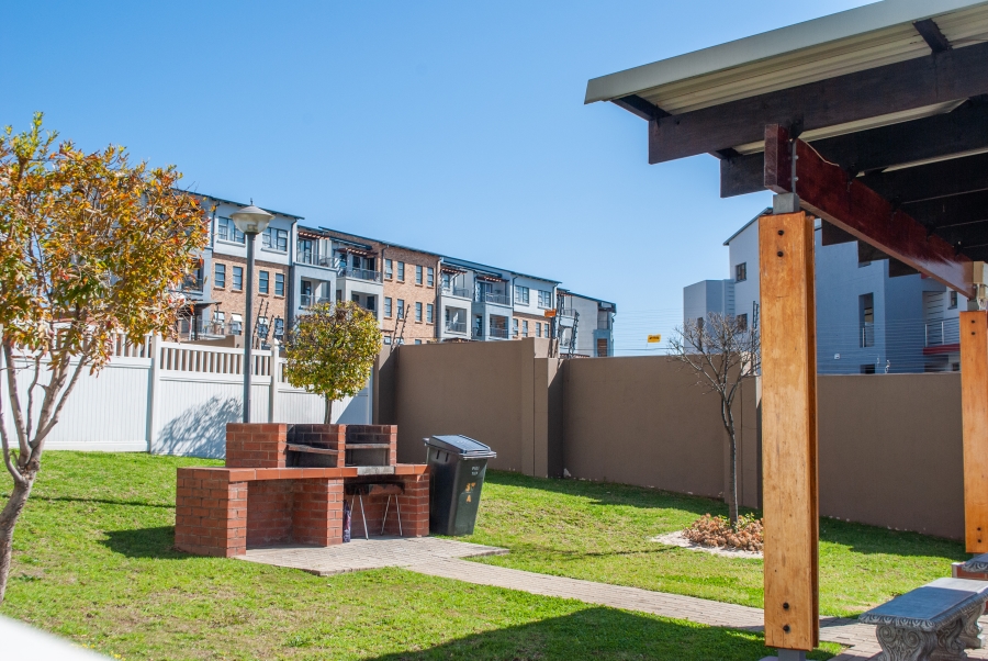 1 Bedroom Property for Sale in Barbeque Downs Gauteng