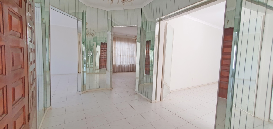 4 Bedroom Property for Sale in Westcliff Gauteng