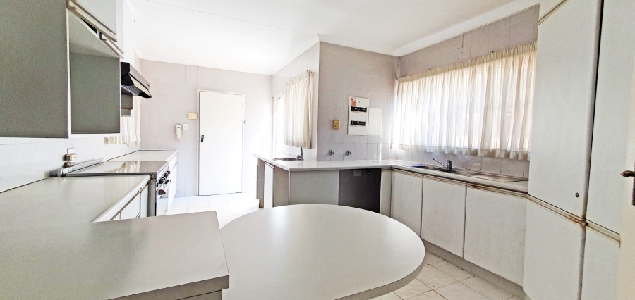 4 Bedroom Property for Sale in Westcliff Gauteng