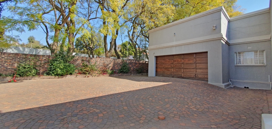 4 Bedroom Property for Sale in Westcliff Gauteng