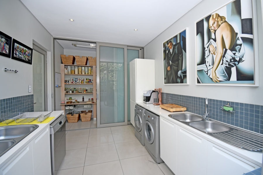 4 Bedroom Property for Sale in Morningside Gauteng