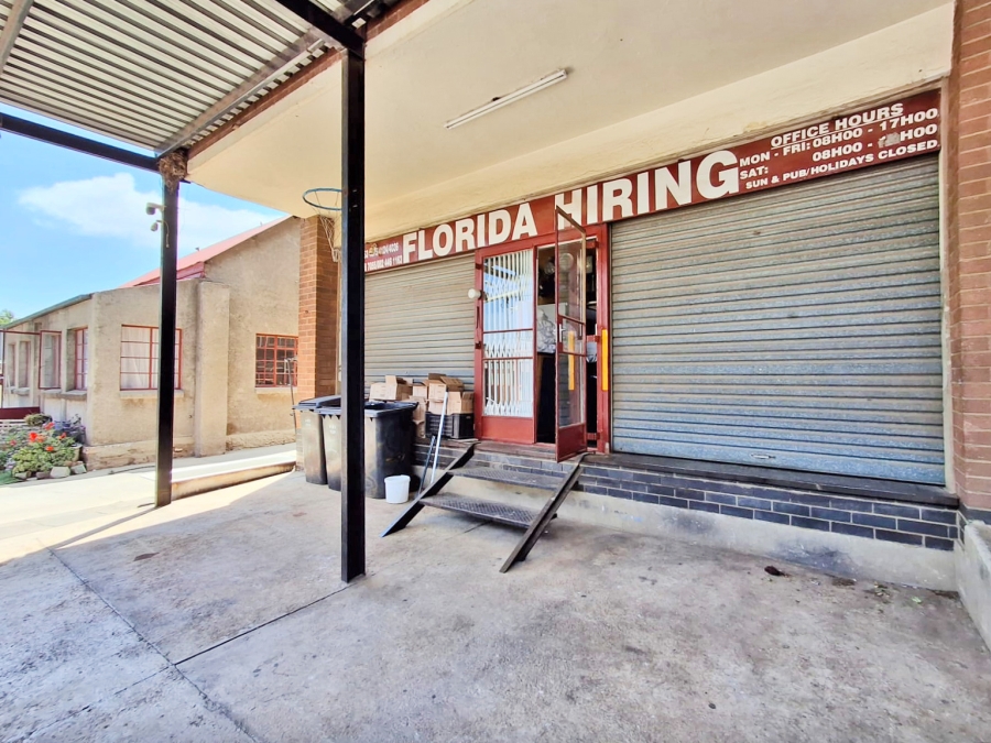 5 Bedroom Property for Sale in Florida Gauteng