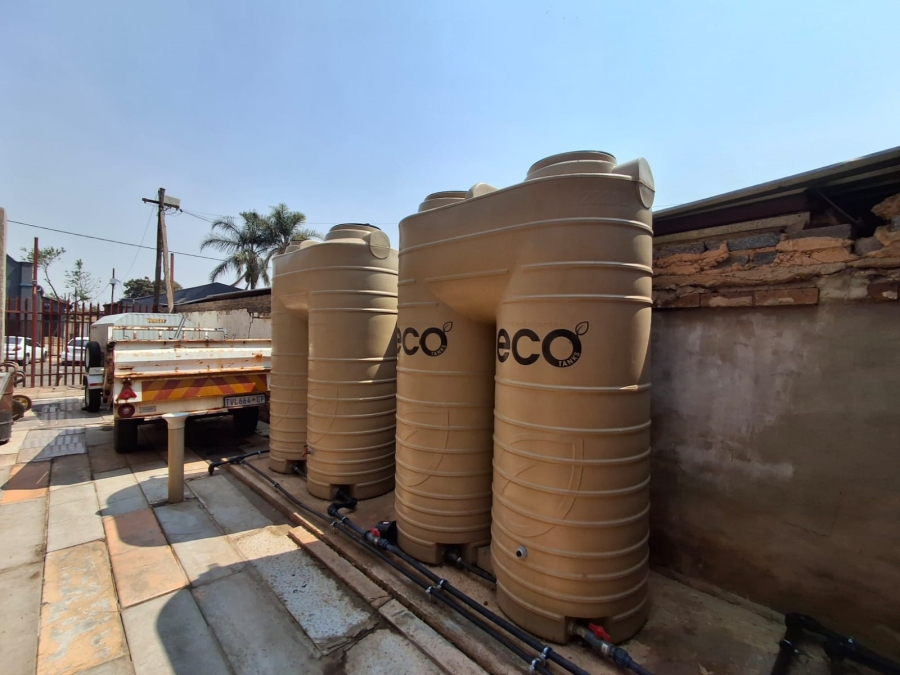 5 Bedroom Property for Sale in Florida Gauteng