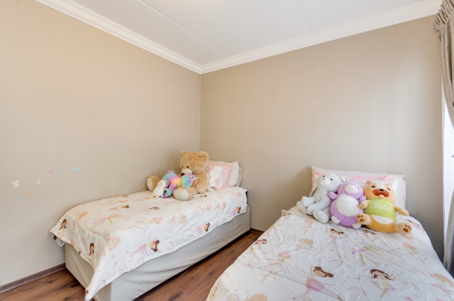 3 Bedroom Property for Sale in Broadacres Gauteng