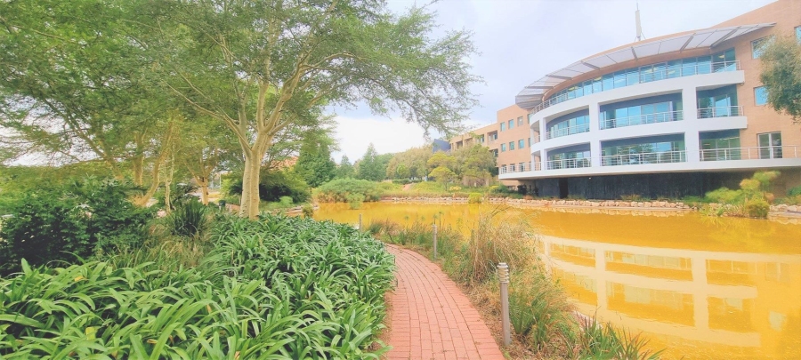 To Let commercial Property for Rent in Woodmead Gauteng