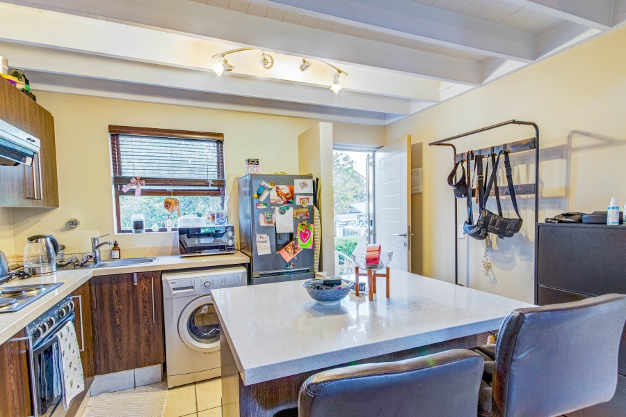 1 Bedroom Property for Sale in Fourways Gauteng