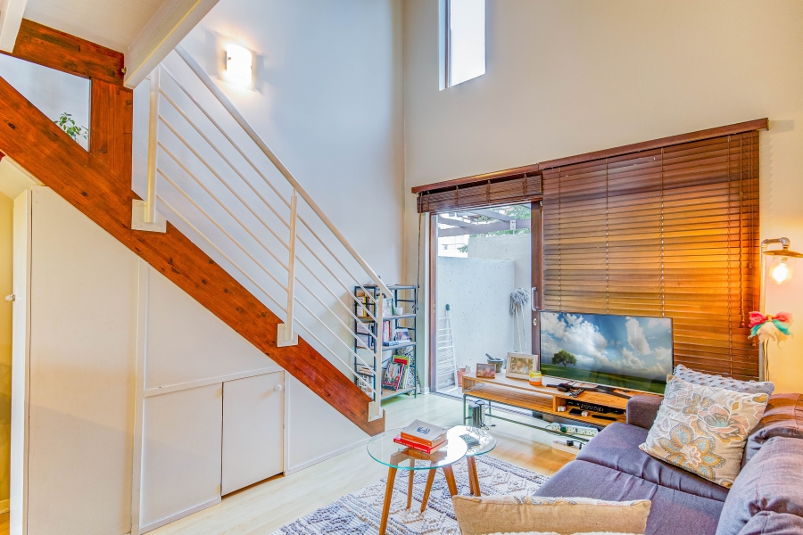 1 Bedroom Property for Sale in Fourways Gauteng