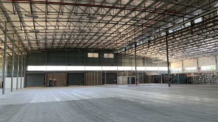 To Let commercial Property for Rent in Halfway House Gauteng