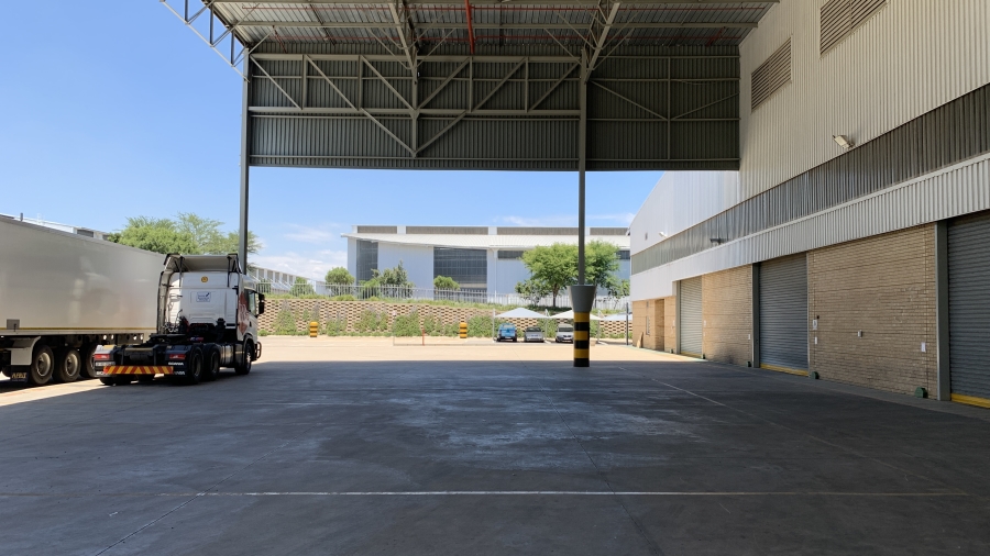 To Let commercial Property for Rent in Halfway House Gauteng