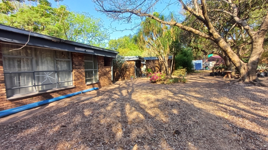 7 Bedroom Property for Sale in Heatherdale AH Gauteng