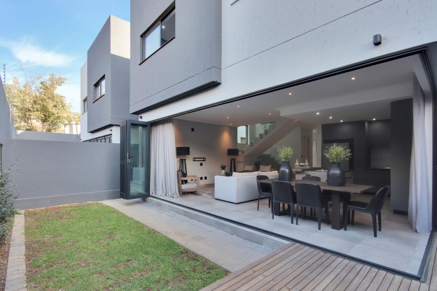 4 Bedroom Property for Sale in Bryanston Gauteng