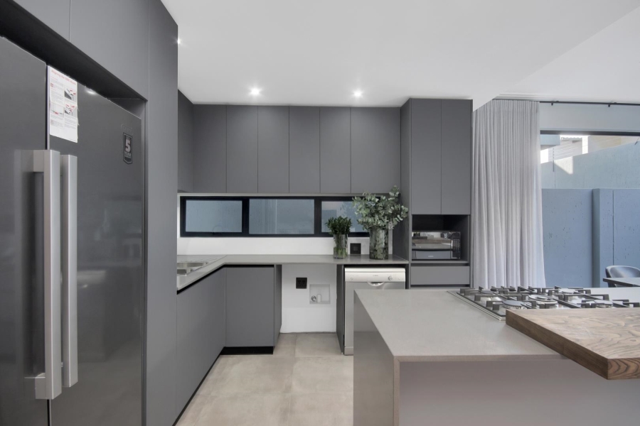 4 Bedroom Property for Sale in Bryanston Gauteng