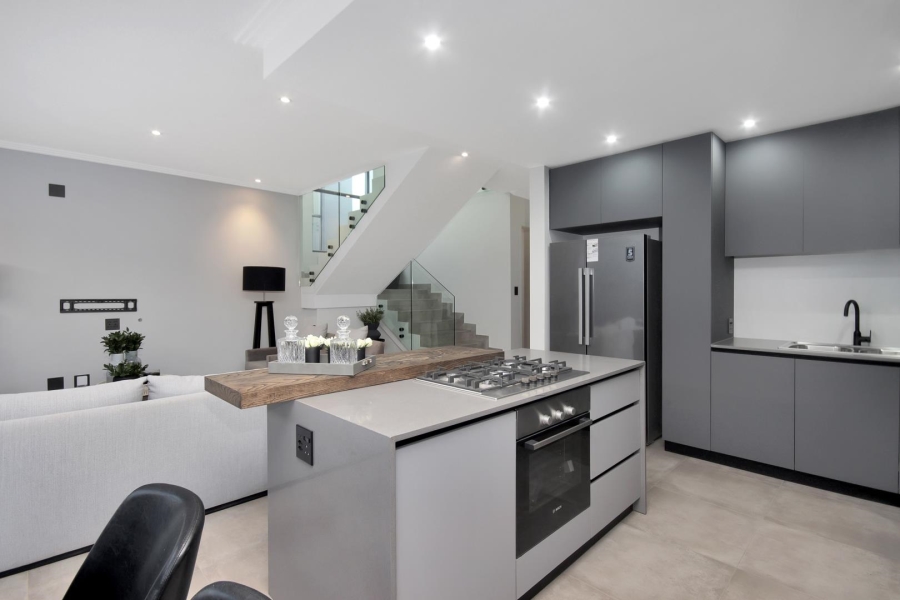 4 Bedroom Property for Sale in Bryanston Gauteng