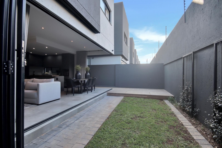 4 Bedroom Property for Sale in Bryanston Gauteng