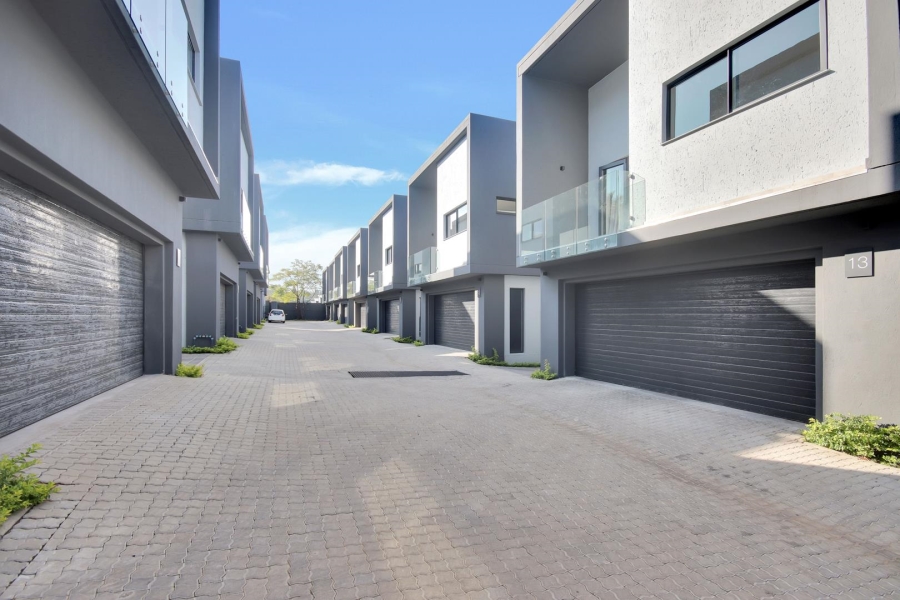 4 Bedroom Property for Sale in Bryanston Gauteng