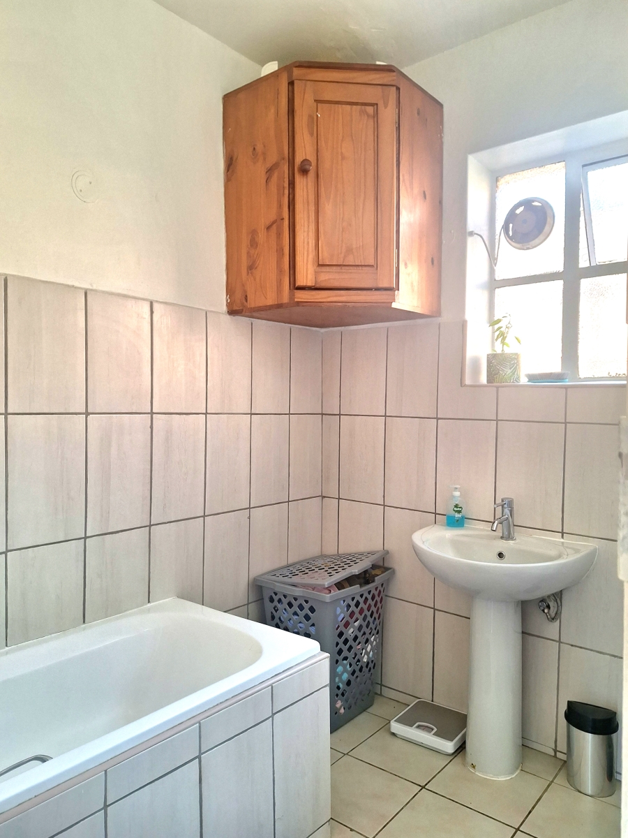 1 Bedroom Property for Sale in Albertville Gauteng