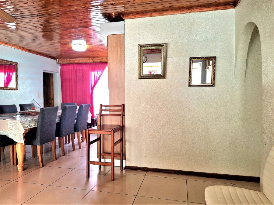 4 Bedroom Property for Sale in Albertville Gauteng