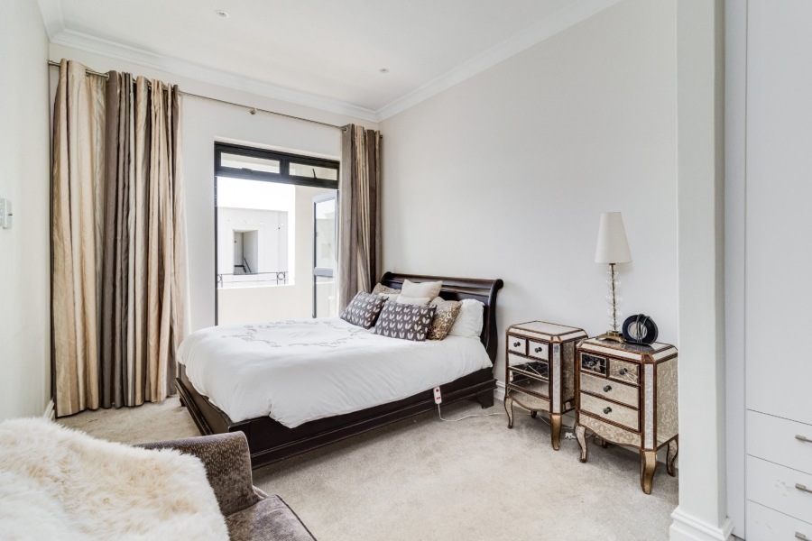 2 Bedroom Property for Sale in Bryanston Gauteng