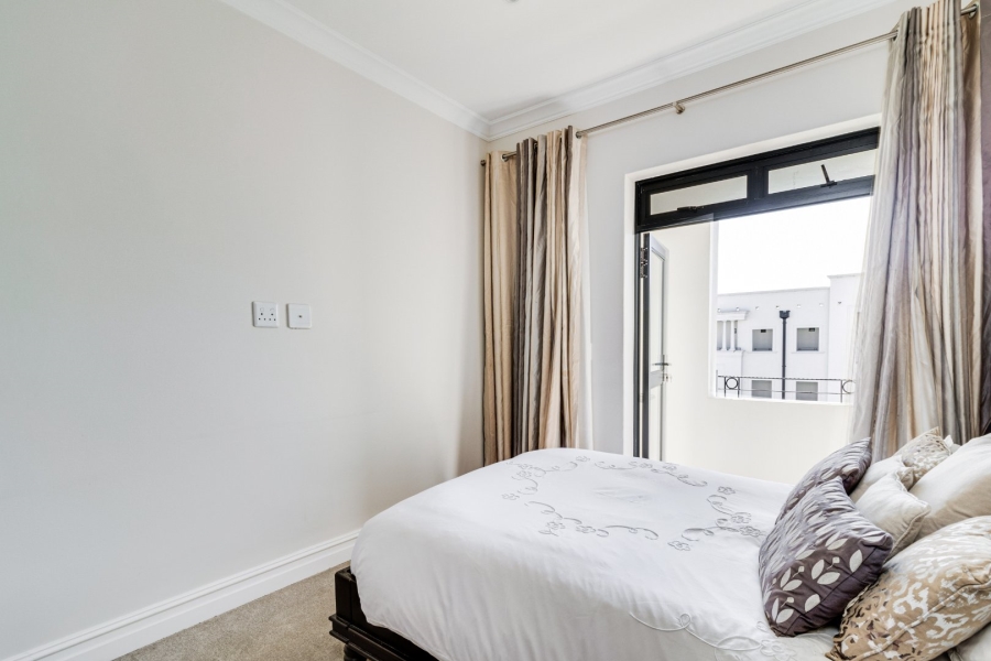 2 Bedroom Property for Sale in Bryanston Gauteng