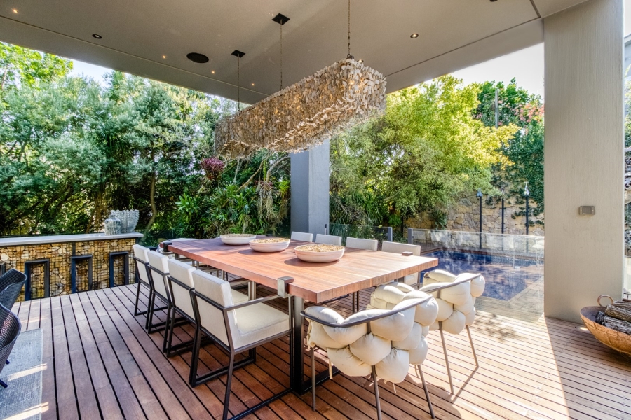 4 Bedroom Property for Sale in Benmore Gardens Gauteng