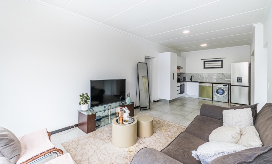 2 Bedroom Property for Sale in Bryanston Gauteng