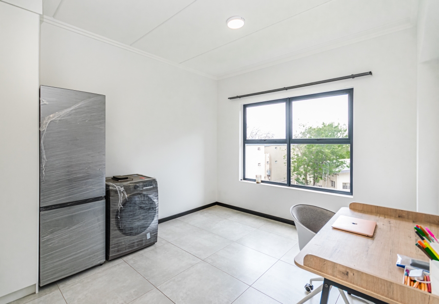 2 Bedroom Property for Sale in Bryanston Gauteng