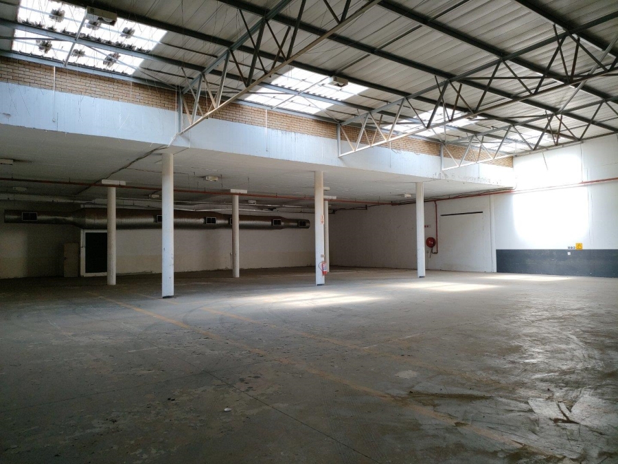 To Let commercial Property for Rent in Strijdom Park Gauteng