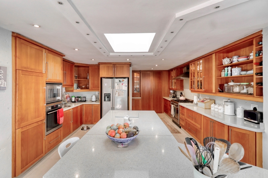 4 Bedroom Property for Sale in Fourways Gardens Gauteng