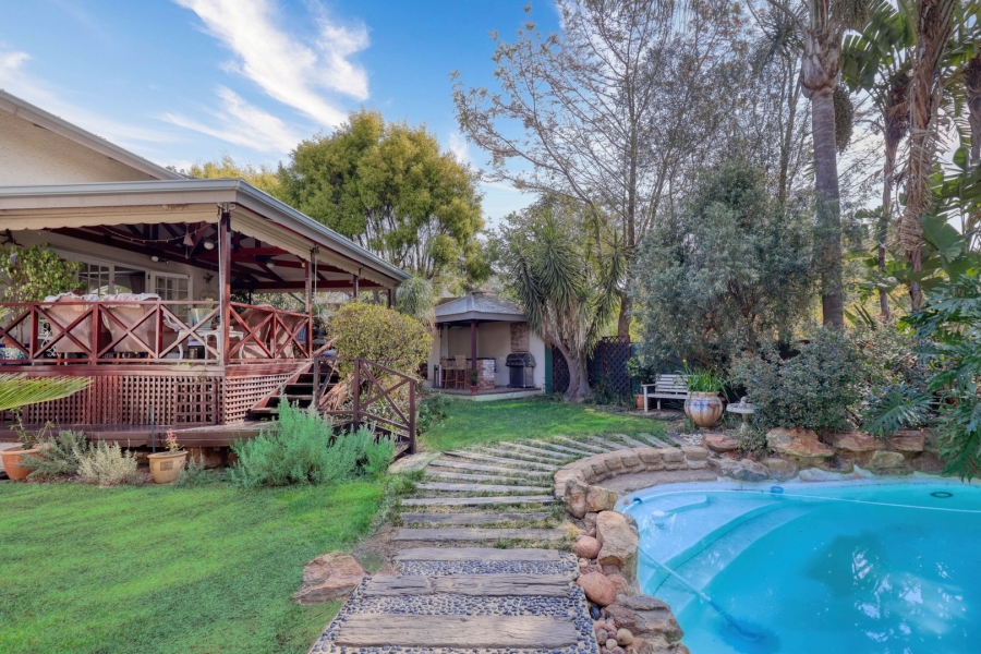 4 Bedroom Property for Sale in Fourways Gardens Gauteng